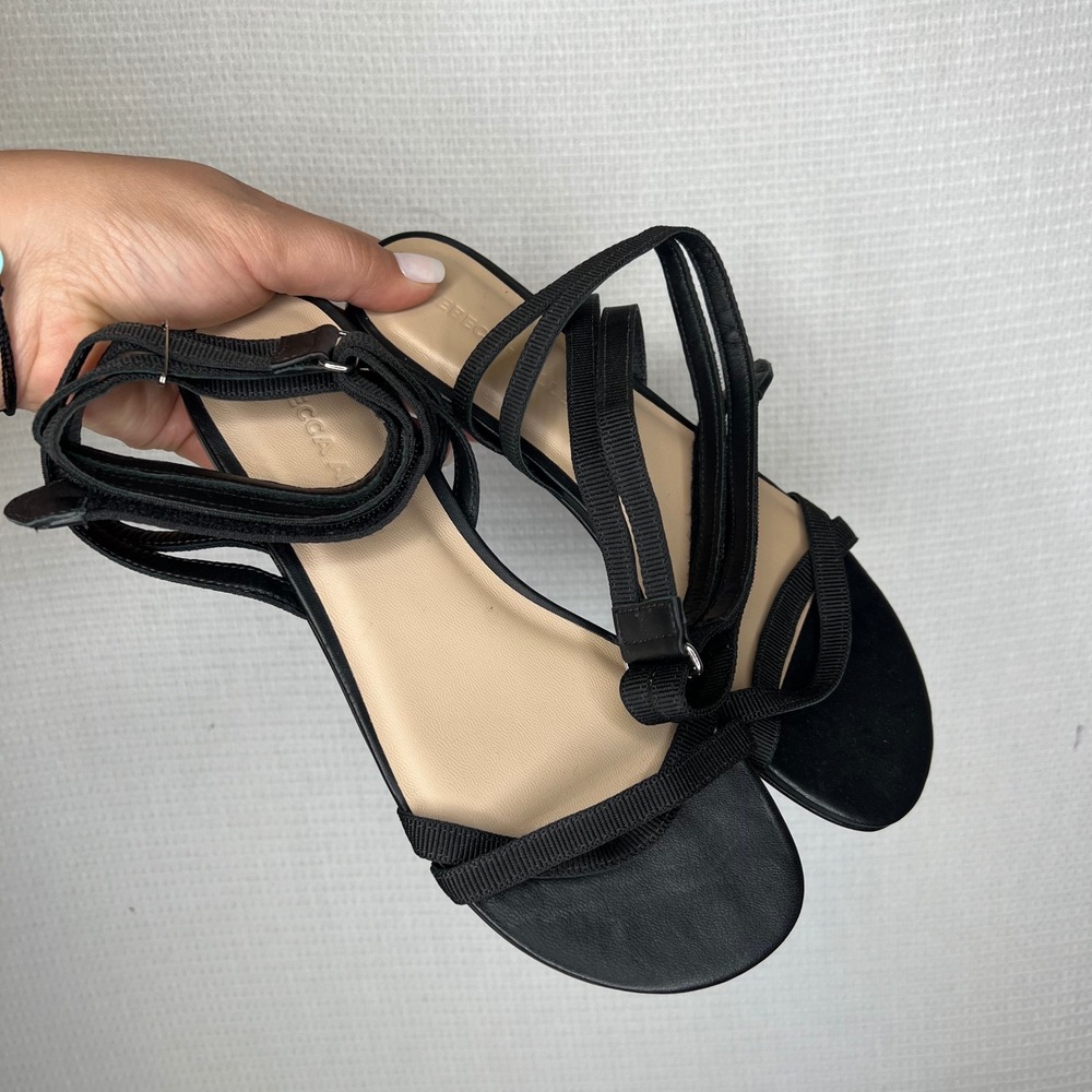 Rebecca Allen Black Strappy Ankle Wrap Flat Sandals Size 7M Ribbon Straps NN52